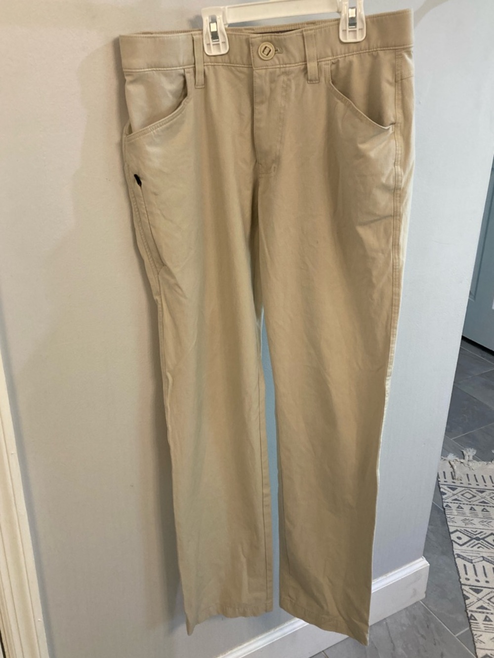 Huk Pants Mens 30 X 32 Khaki Performance Fishing Lightweight Stretch Outdoor